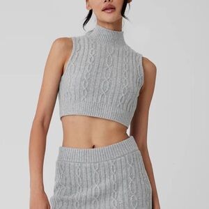 ALO Yoga Gray Cable-Knit Mock Neck Cropped Tank